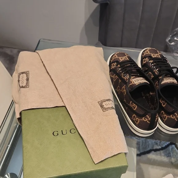 Gucci Black and Brown Low-Top Sneakers